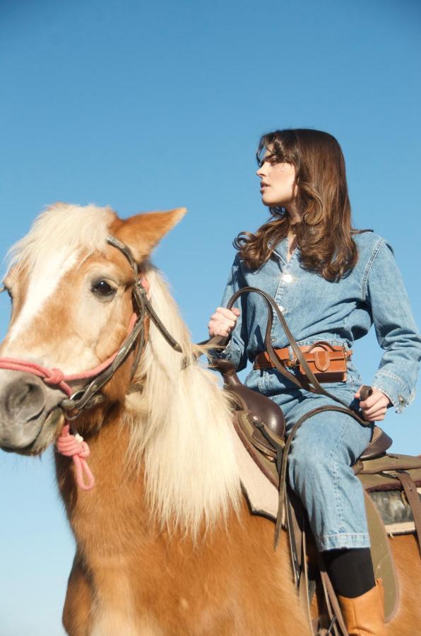 ホテル 3 Hills Boutique - The Ranch Experience Trilofos エクステリア 写真